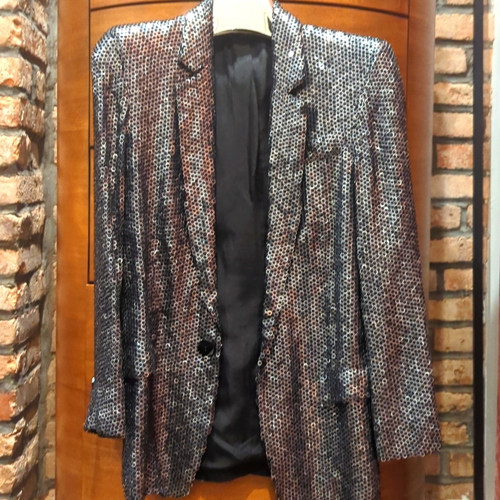 Gucci sequin and seed bead metallic blazer. Frida Giannini era Gucci.